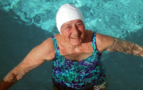 Bess in pool