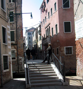 Gondolier waiting in Canareggio